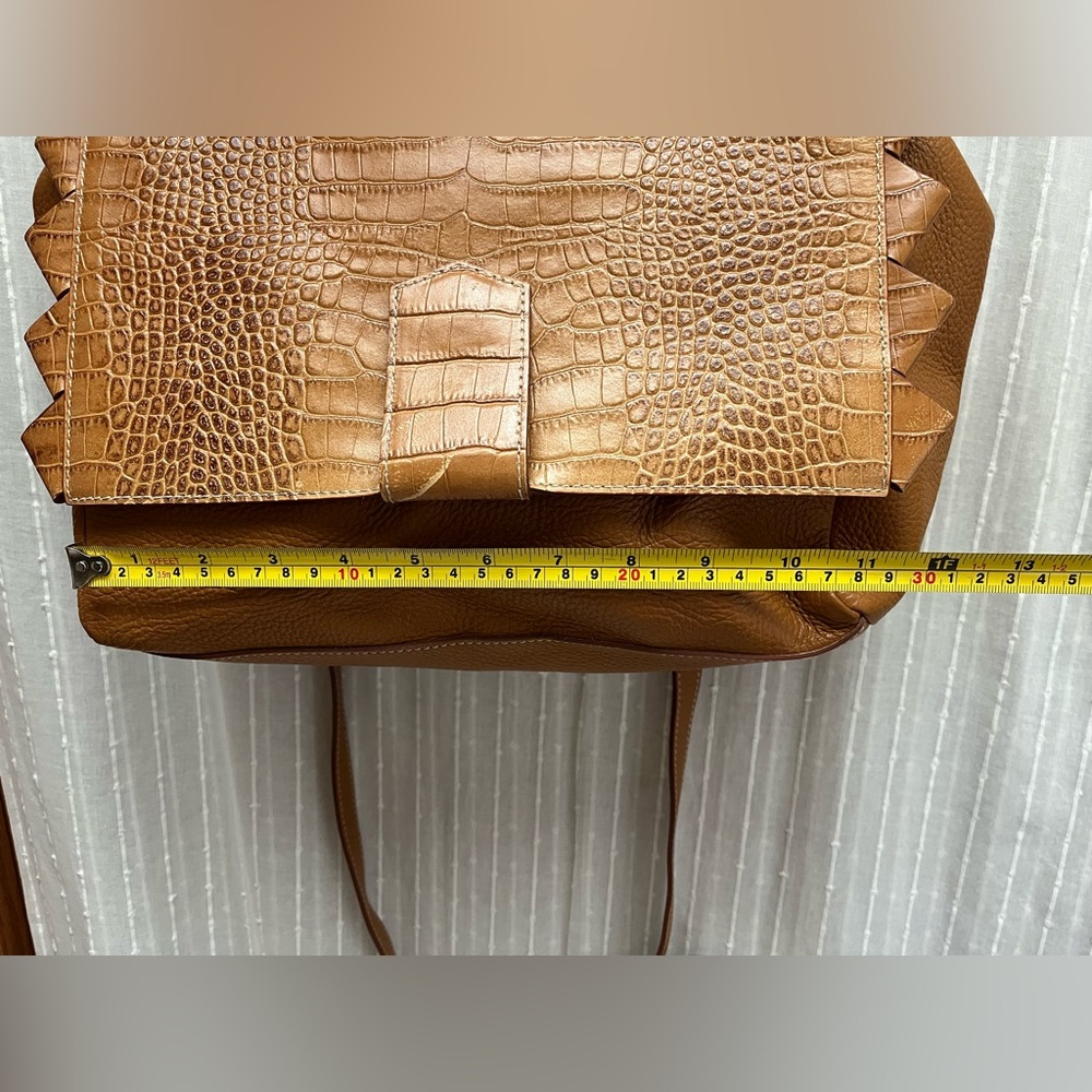 Lacucci croco embossed leather bag(made in Italy ) - Picture 4 of 16